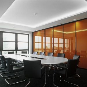 Der große Konferenzraum - gestaltet mit raumplus®.